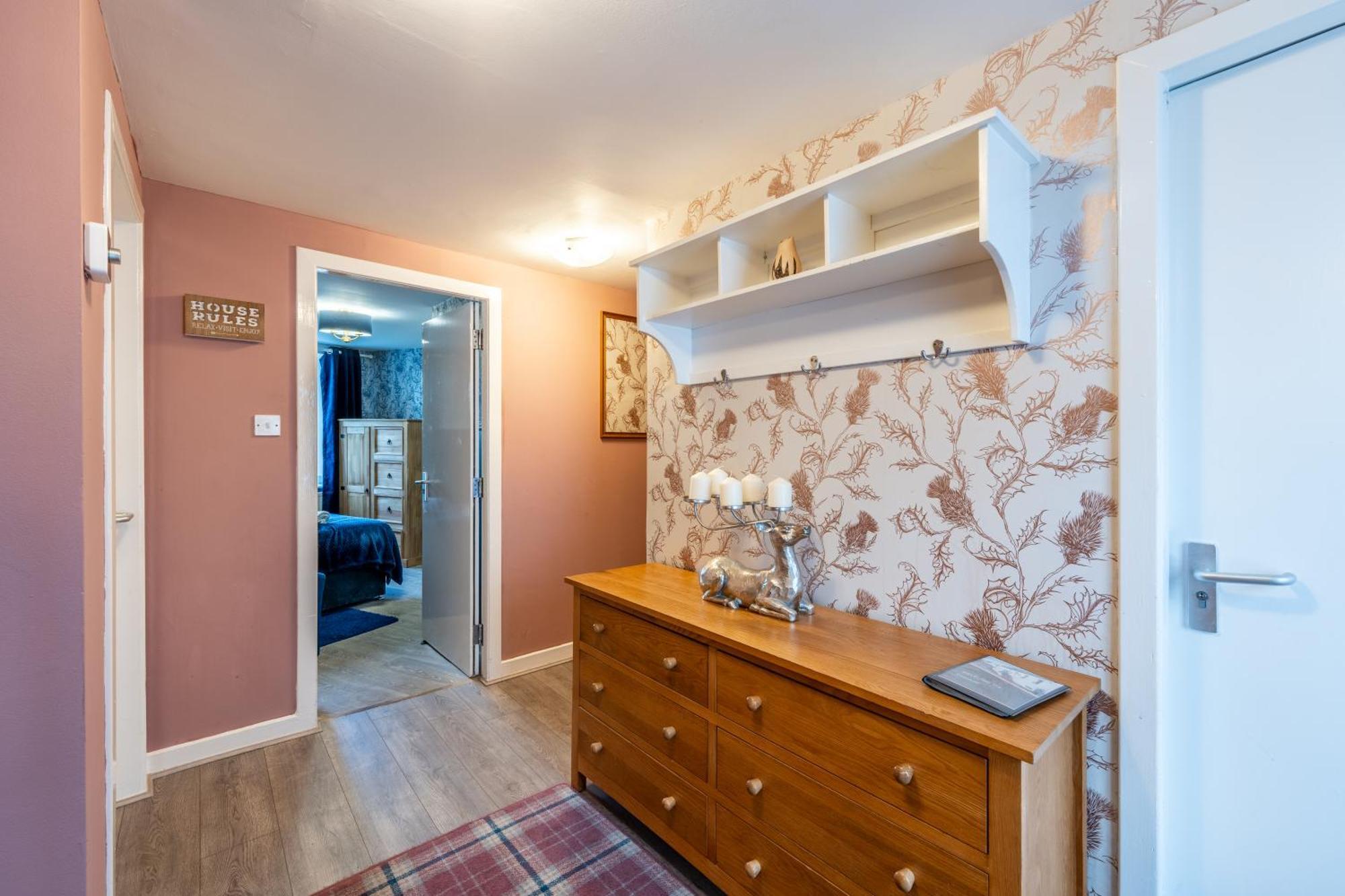 Whinstone Holiday Home In Falkland - Sleeps 8 Extérieur photo